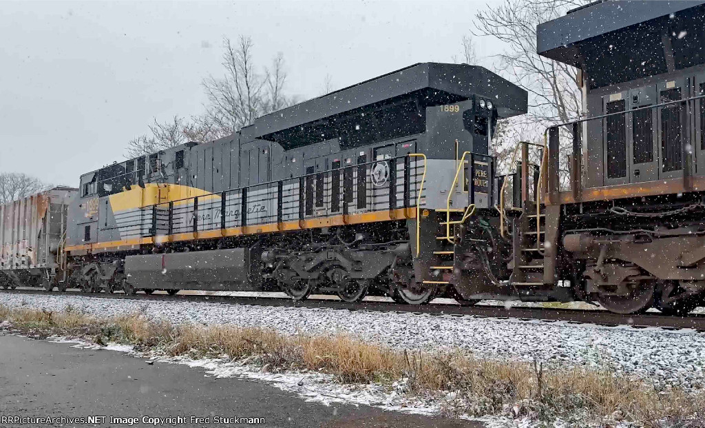 CSX 1899